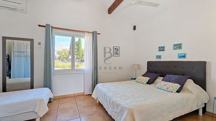 Image No.9-12 Bed House for sale