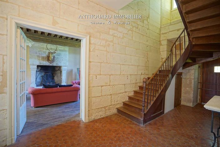 Image No.18-5 Bed House for sale