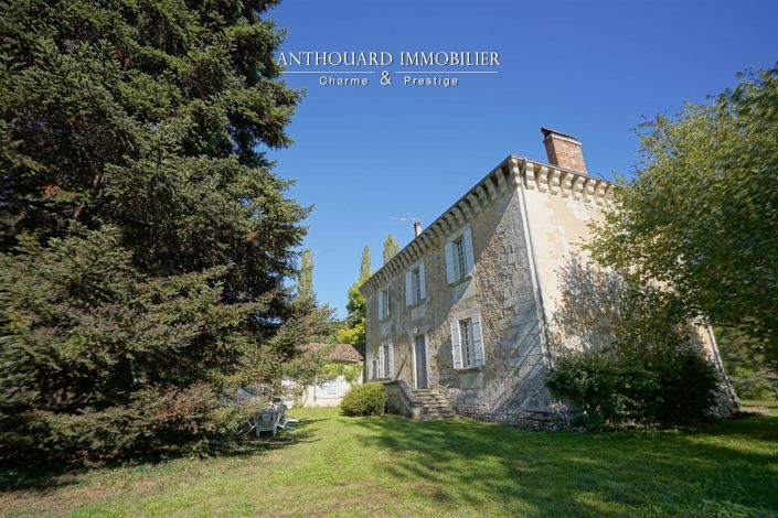 Image No.2-5 Bed House for sale