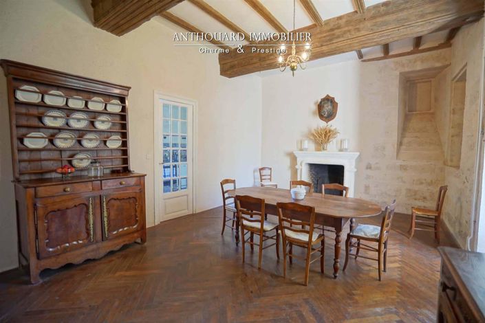 Image No.20-5 Bed House for sale