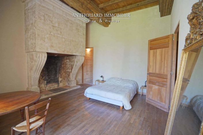 Image No.33-5 Bed House for sale