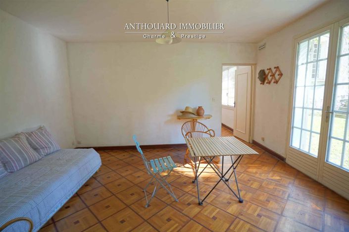 Image No.41-5 Bed House for sale