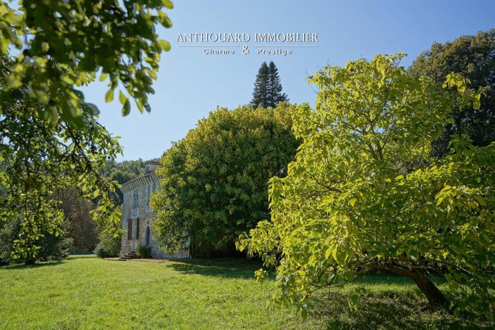 Image No.7-5 Bed House for sale