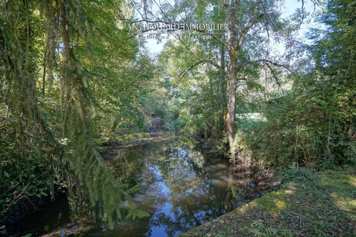 Image No.8-5 Bed House for sale