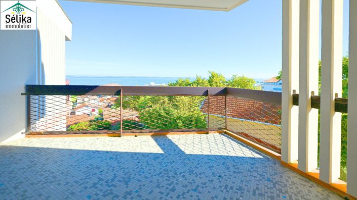 Image No.10-Apartment for sale