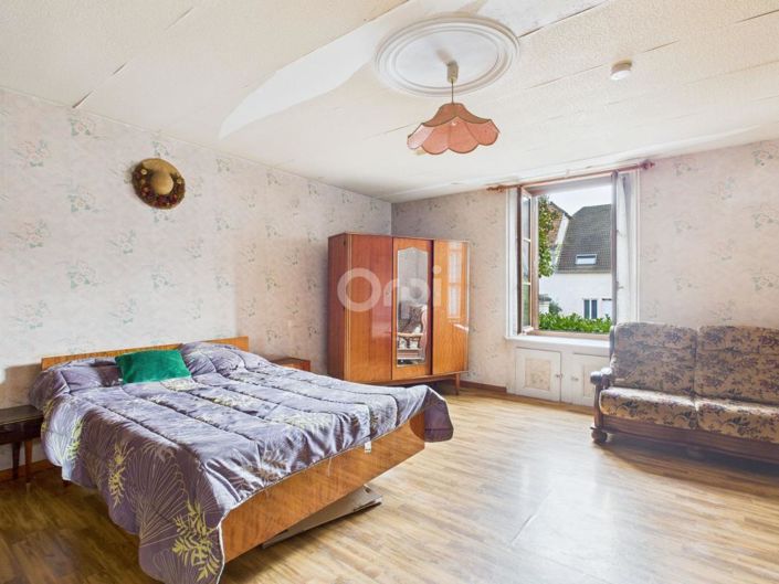 Image No.8-Maison de 4 chambres à vendre à Franche-Comté