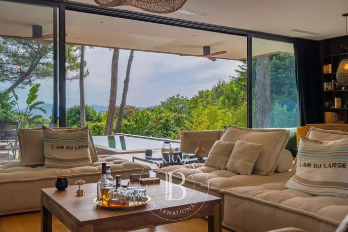 Image No.2-Maison de 2 chambres à vendre à Mougins