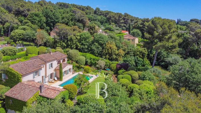 Image No.2-4 Bed House for sale