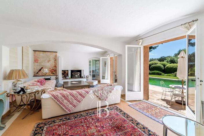 Image No.7-Maison de 4 chambres à vendre à Roquefort-les-Pins