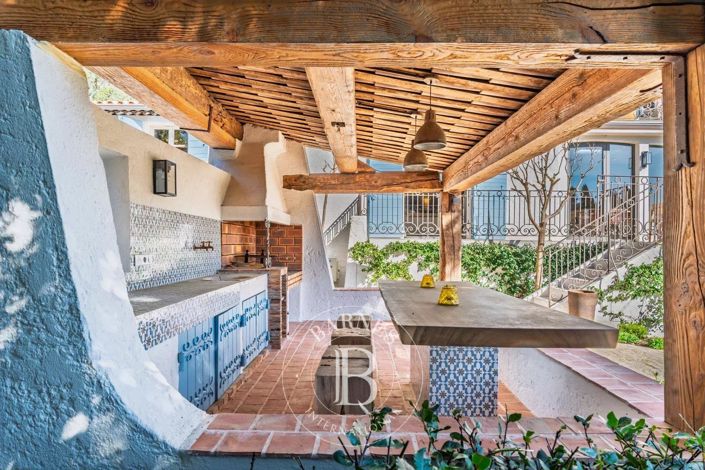 Image No.11-4 Bed House for sale