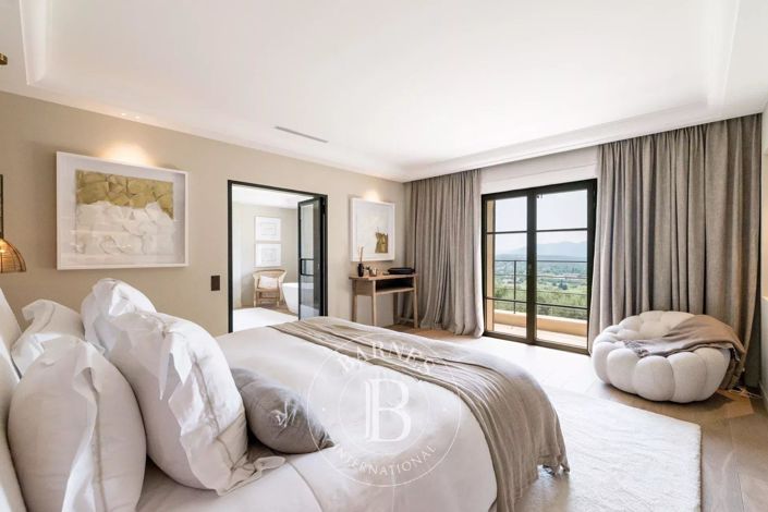 Image No.8-Maison de 5 chambres à vendre à Valbonne