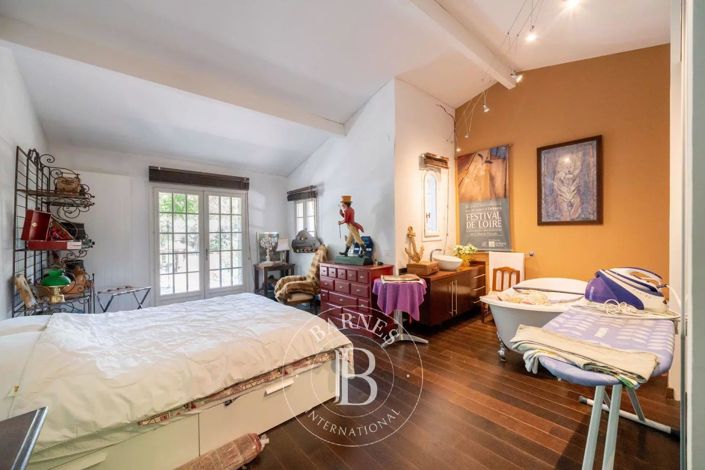 Image No.38-3 Bed House for sale