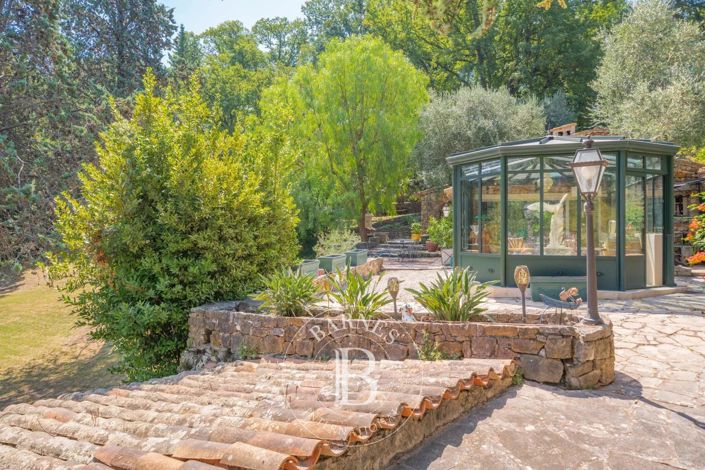 Image No.8-3 Bed House for sale