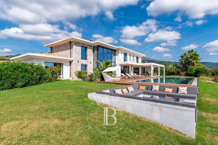 Image No.3-Maison de 5 chambres à vendre à Roquefort-les-Pins