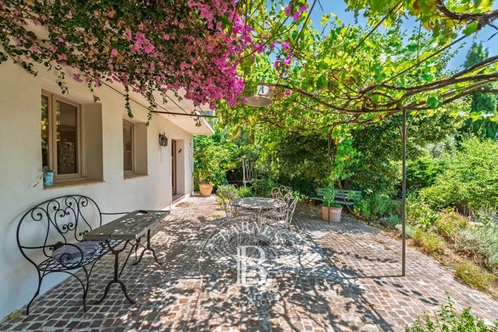 Image No.4-Maison de 4 chambres à vendre à Châteauneuf-Grasse