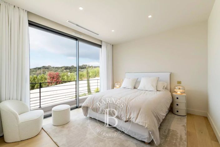 Image No.18-Maison de 7 chambres à vendre à Roquefort-les-Pins