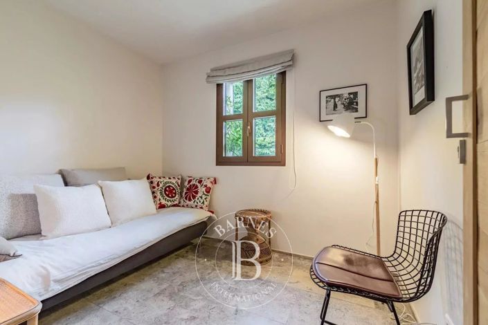 Image No.10-Maison de 5 chambres à vendre à Châteauneuf-Grasse