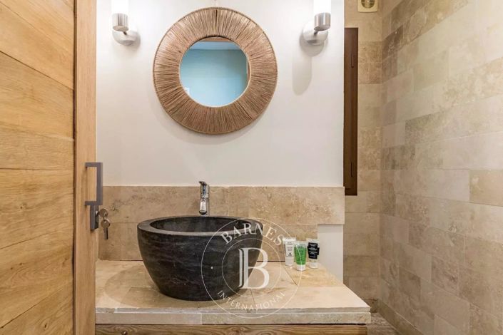 Image No.9-Maison de 5 chambres à vendre à Châteauneuf-Grasse