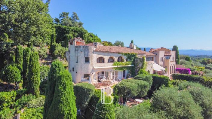 Image No.2-4 Bed House for sale