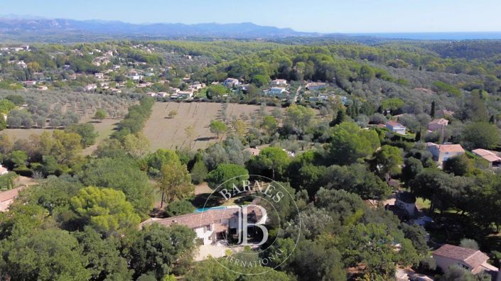 Image No.23-5 Bed House for sale