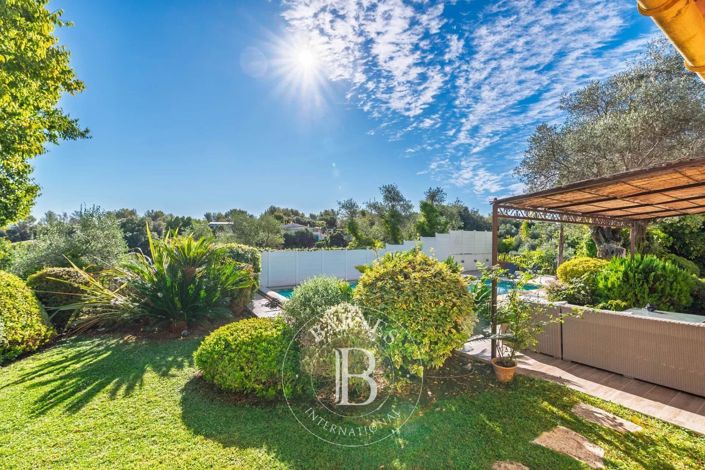 Image No.5-Maison de 4 chambres à vendre à Grasse