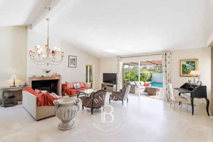 Image No.7-Maison de 4 chambres à vendre à Grasse