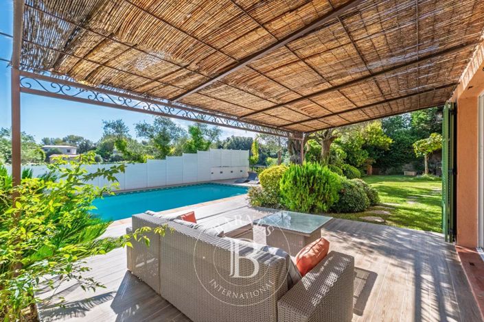 Image No.8-Maison de 4 chambres à vendre à Grasse