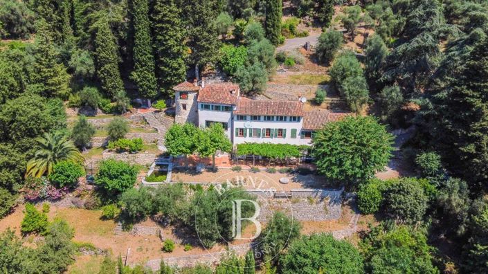 Image No.21-8 Bed House for sale