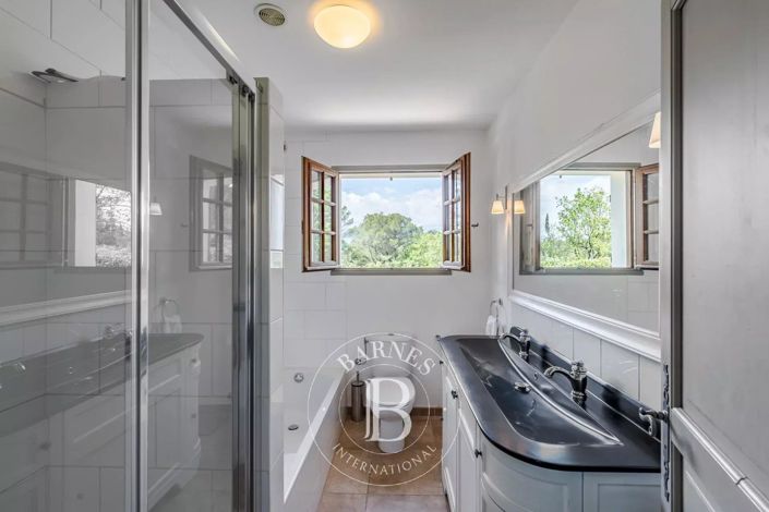 Image No.19-Maison de 4 chambres à vendre à Valbonne