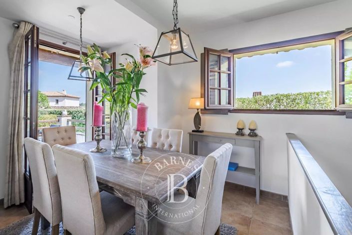 Image No.5-Maison de 4 chambres à vendre à Valbonne