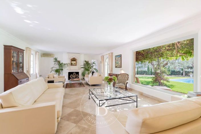 Image No.12-Maison de 4 chambres à vendre à Grasse