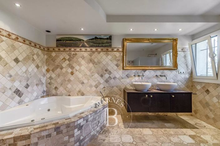 Image No.12-Maison de 4 chambres à vendre à Mougins