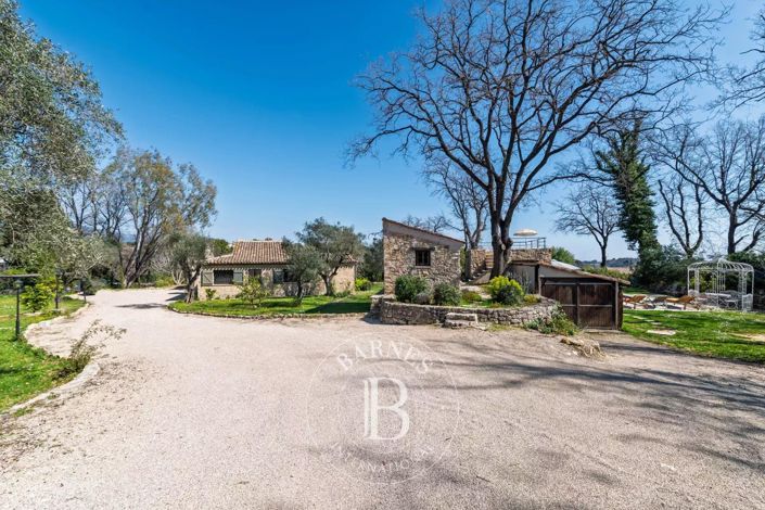 Image No.4-Maison de 4 chambres à vendre à Châteauneuf-Grasse