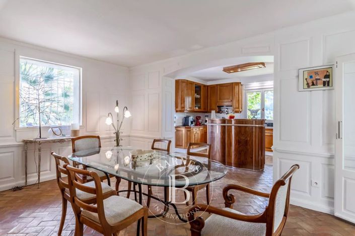 Image No.13-5 Bed House for sale