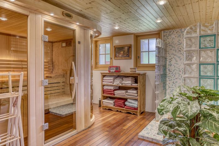 Image No.5-4 Bed House for sale