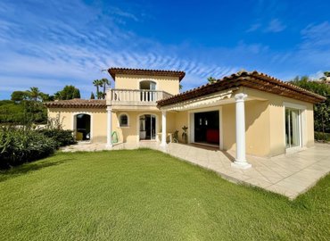 Maison de 4 chambres à vendre à Antibes