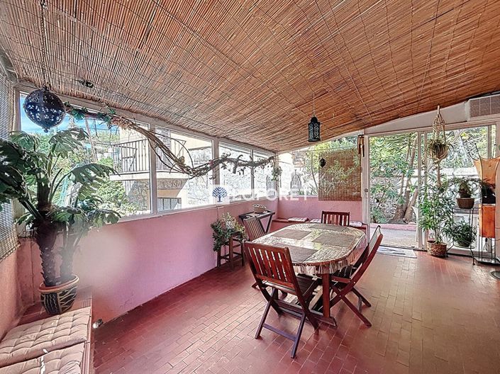 Image No.2-2 Bed House for sale