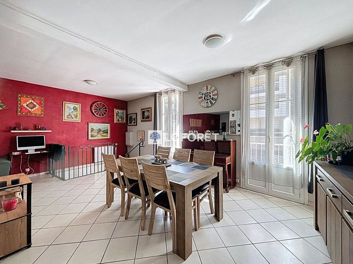 Image No.5-2 Bed House for sale