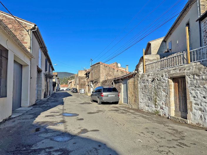 Image No.2-Maison de 2 chambres à vendre à Caunes-Minervois
