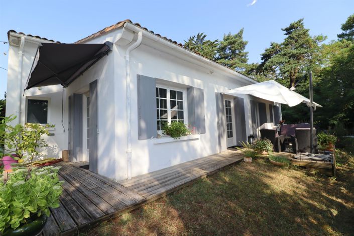 Image No.8-3 Bed House for sale