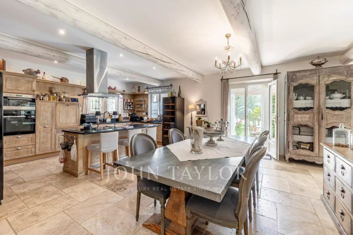 Image No.5-4 Bed House for sale