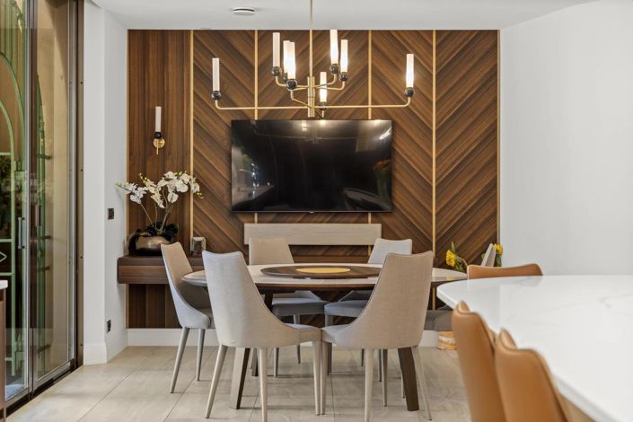 Image No.12-5 Bed House for sale