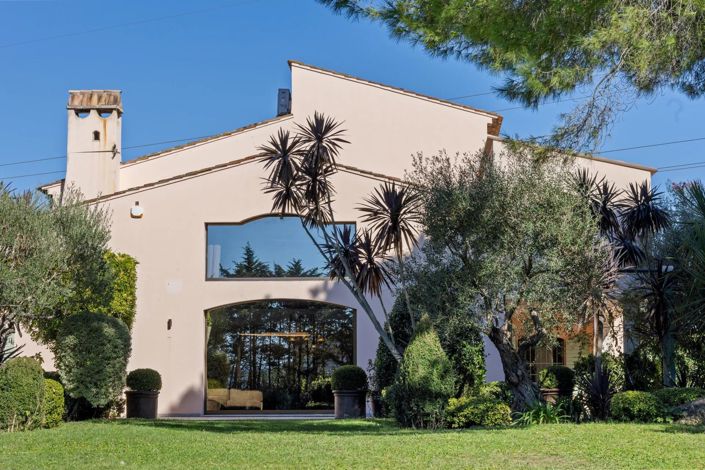 Image No.26-5 Bed House for sale