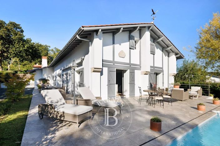 Image No.30-4 Bed House for sale