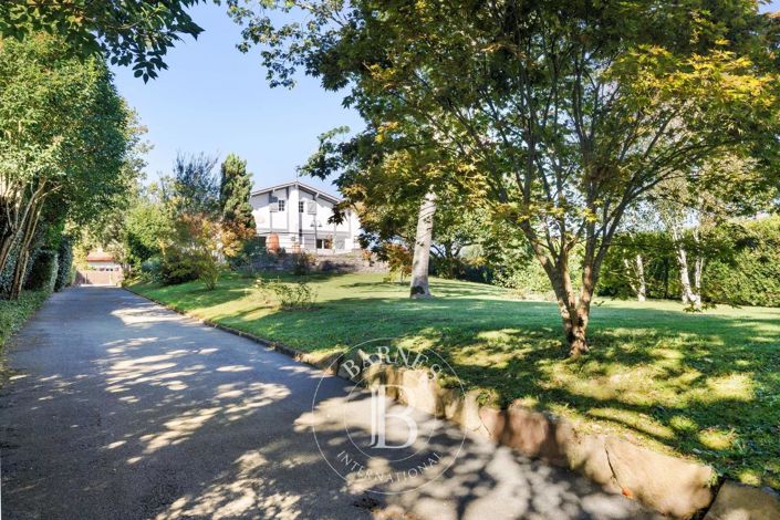 Image No.33-4 Bed House for sale