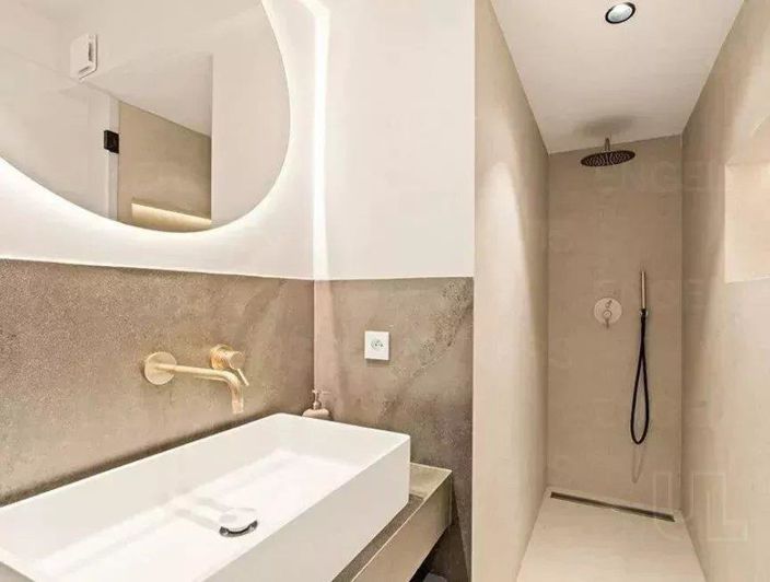 Image No.15-3 Bed Property for sale