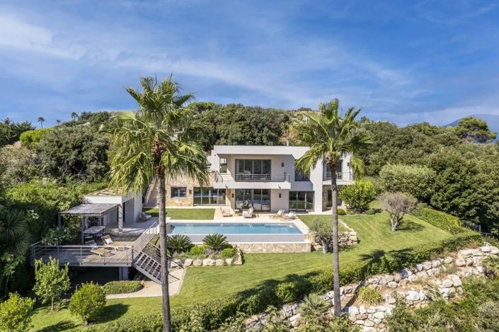 Image No.1-Maison de 4 chambres à vendre à Valbonne