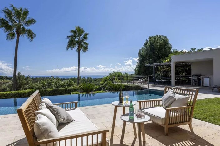 Image No.4-4 Bed House for sale