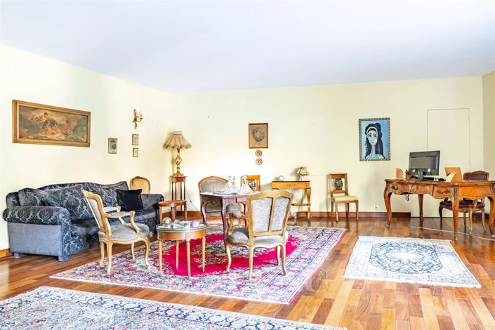 Image No.12-4 Bed Apartment for sale