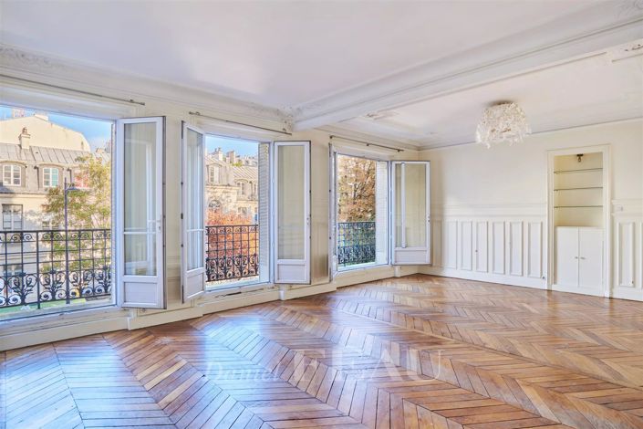 Image No.19-3 Bed Apartment for sale